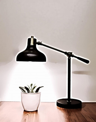 Black Metal Desk Lamp